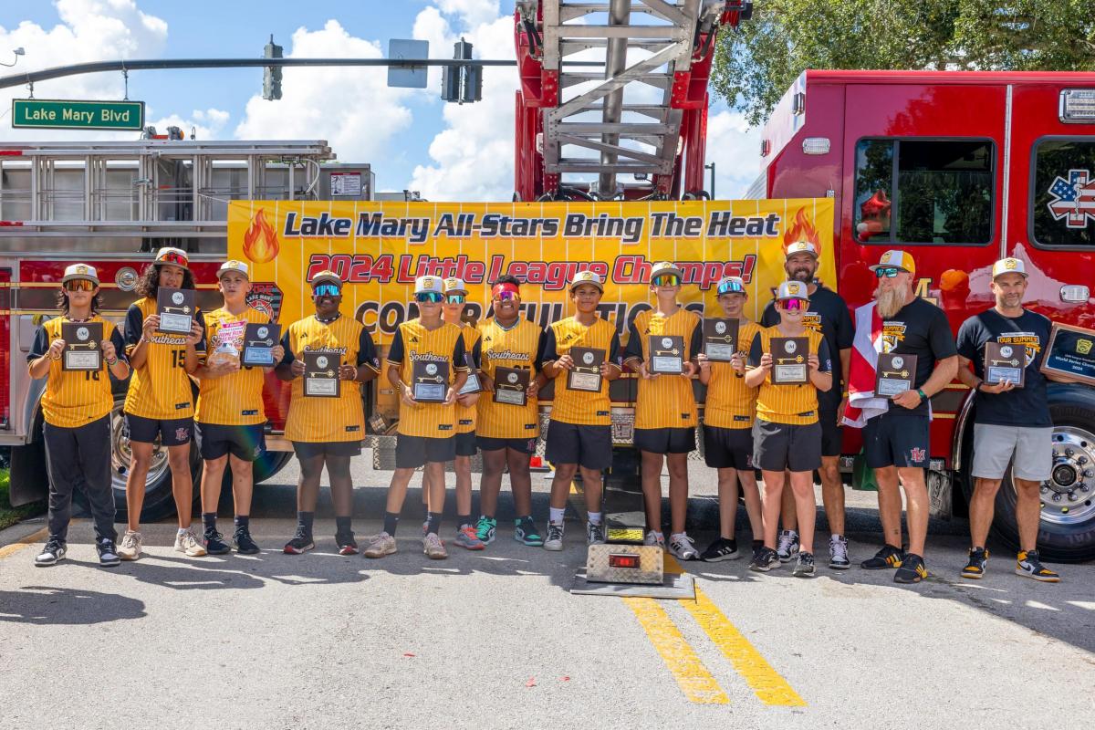 LMLL World Series Parade_02-